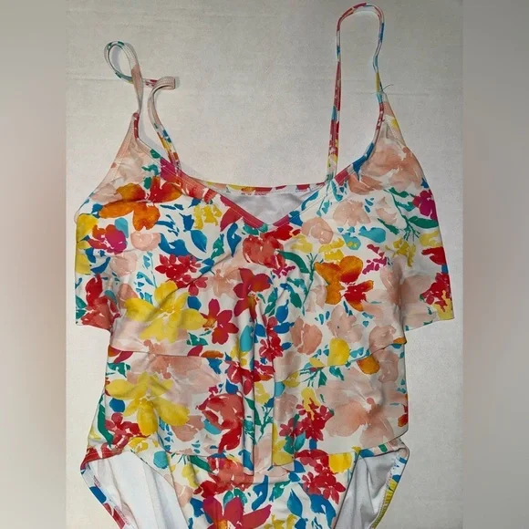 Ellen Tracy size 14 swim suit - floral- nwot - Picture 2 of 5